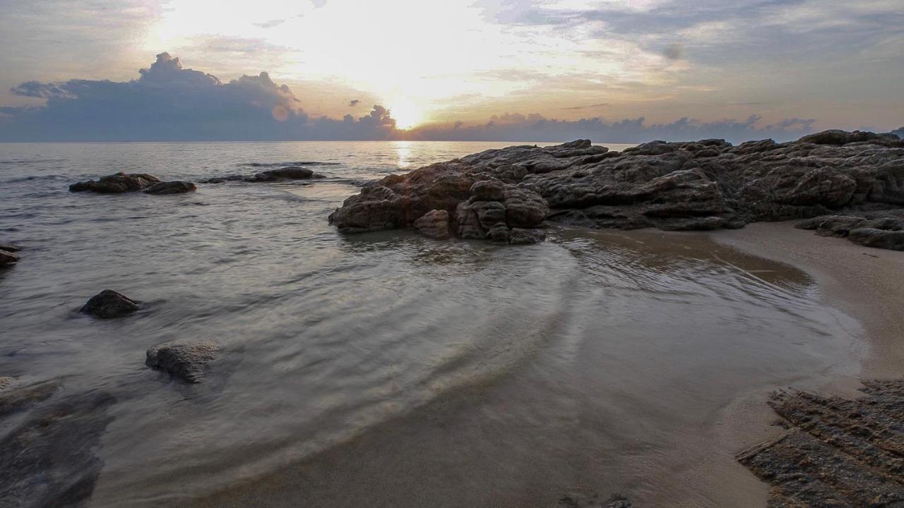 Khanom Hill Resort Exteriör bild