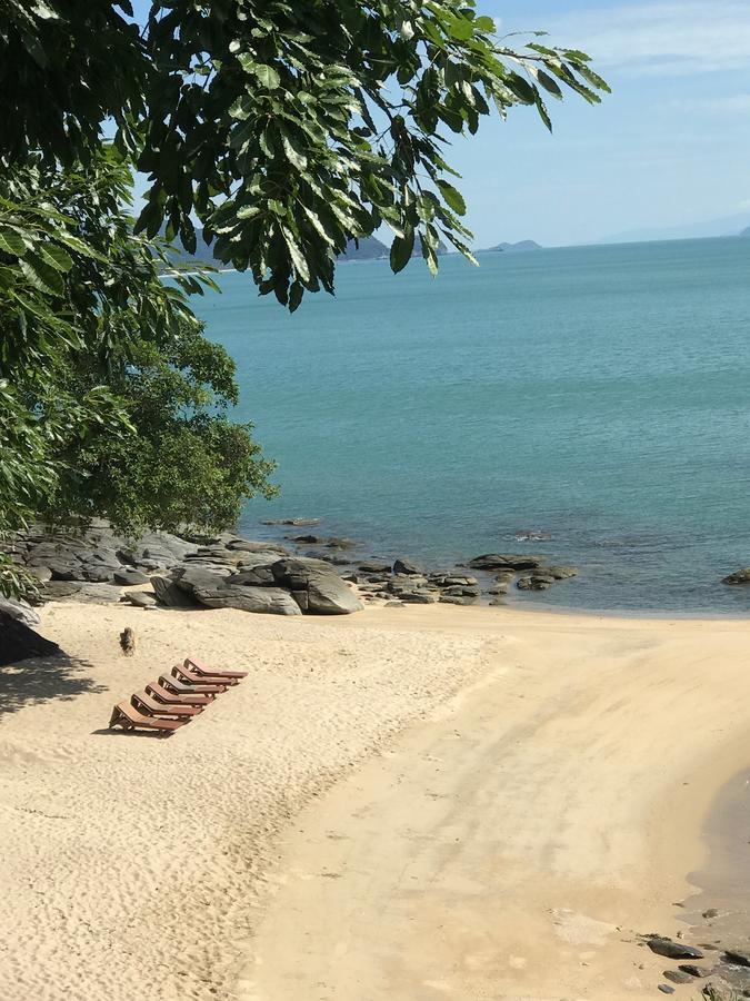 Khanom Hill Resort Exteriör bild
